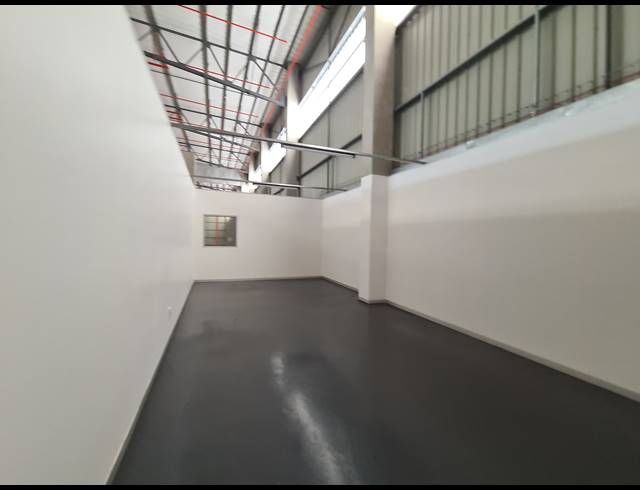 5,515M² WAREHOUSE TO LET IN SAMRAND BUSINESS PARK